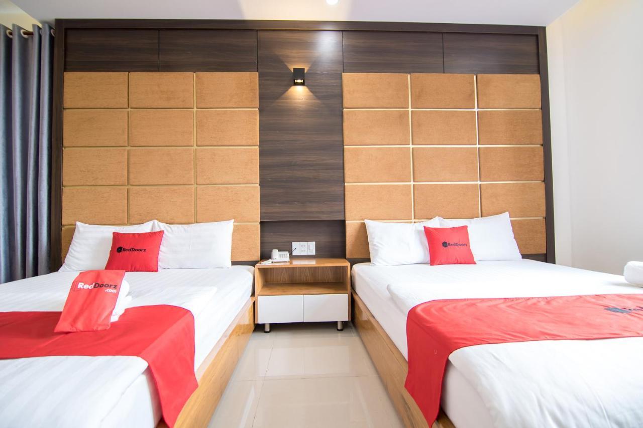הו צ'י מין סיטי Reddoorz Plus Near Lotte Mart Cong Hoa מראה חיצוני תמונה